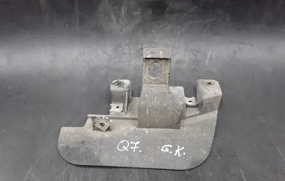 Audi Q7 4L Rear mudguard 4L0854815