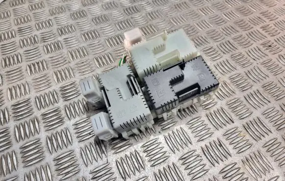 Ford S-MAX Fuse module