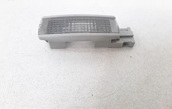 Volkswagen PASSAT B5.5 Front seat light 3B0947113