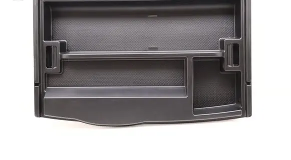 Maserati Levante Rubber trunk/boot mat liner 670040700