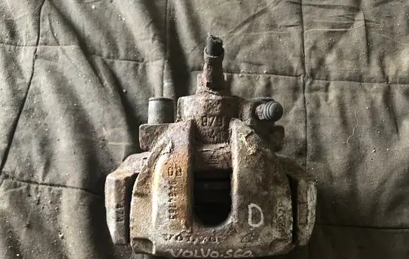 Volvo S80 Rear brake caliper 9434165