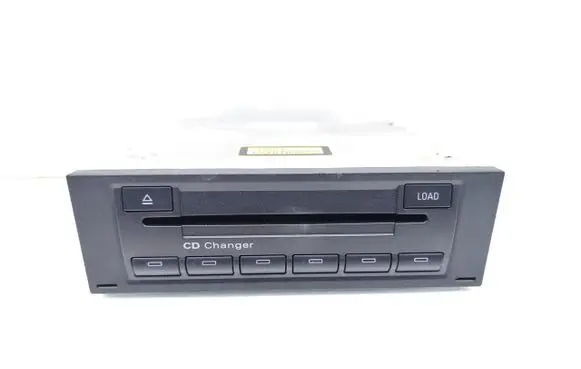 Audi A3 S3 8P CD/DVD changer 8E0035111D CXCA1492GC