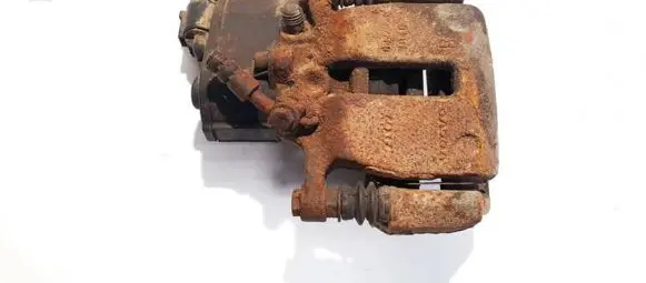 Volvo V70 Rear brake caliper j040