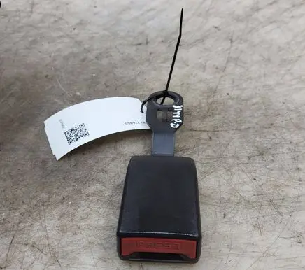 Peugeot Partner Front seatbelt buckle 96815080XT 344105