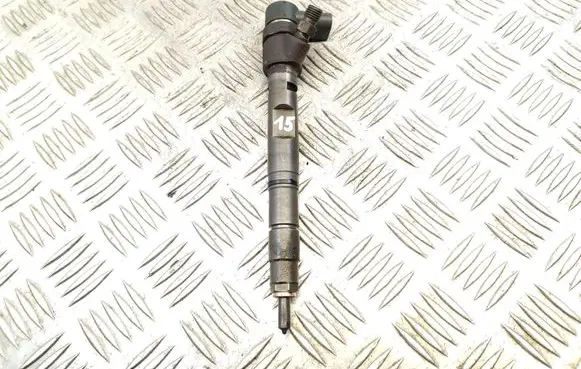 Audi A8 S8 D3 4E Fuel injector 0445110158