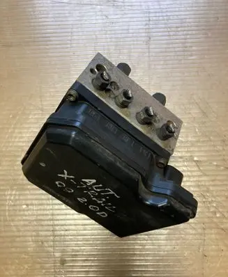Nissan X-Trail T31 ABS Pump 47660JG80A 8424K110