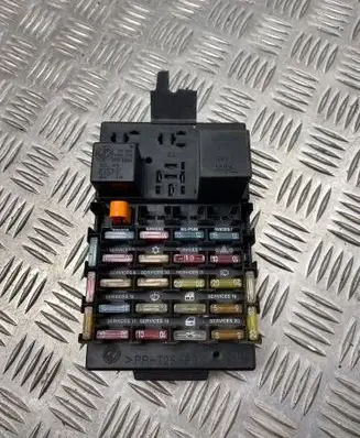 Alfa Romeo 166 Fuse module A223