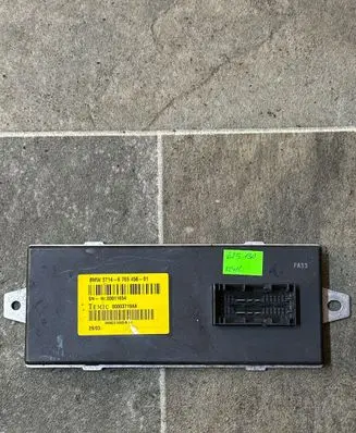 BMW 5 E60 E61 Ignition amplifier control unit 6765456 00003719A8 00011654