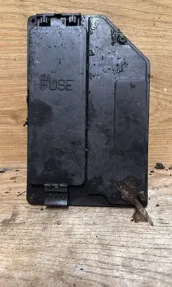 Fuse box cover