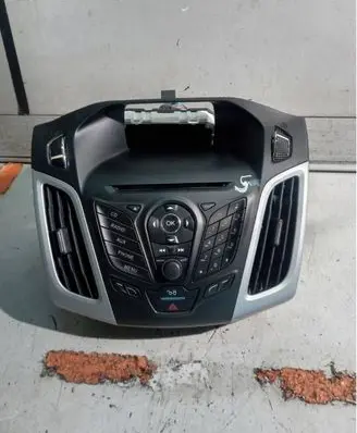 Ford Focus Radio/CD/DVD/GPS head unit BM5T18C815HF AM5T18B955BE