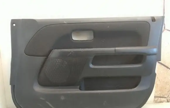 Honda CR-V Front door card panel trim