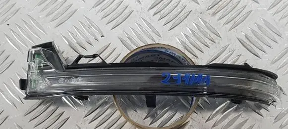 Peugeot 2008 II Front indicator light 23962849