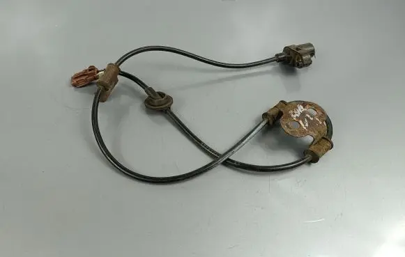Subaru Forester SG ABS brake wheel speed sensor 27540AE020