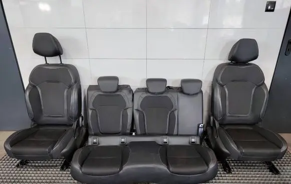 Renault Megane IV Seat set 