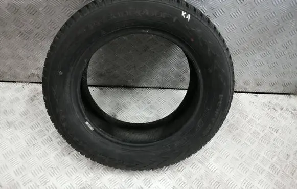 Renault Clio IV R15 summer tire 