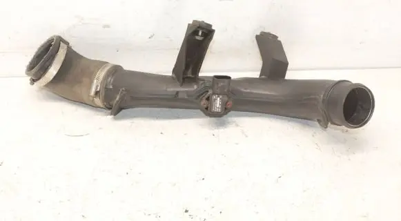 Intercooler hose/pipe