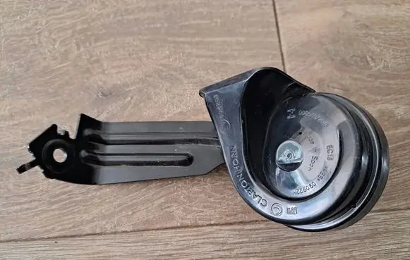 Peugeot 2008 II Horn signal 98272135