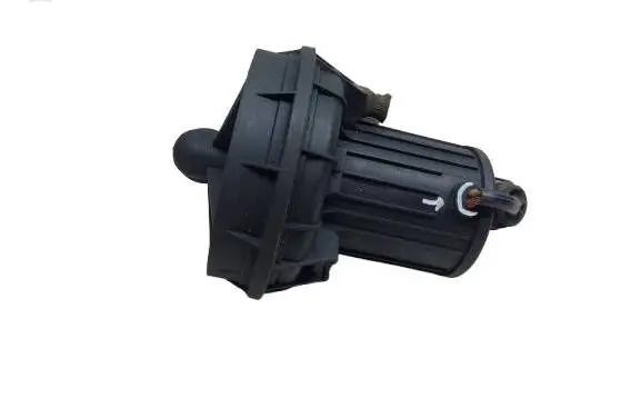 Skoda Octavia Mk1 (1U) Secondary air pump 06A959253B 8D0906613B