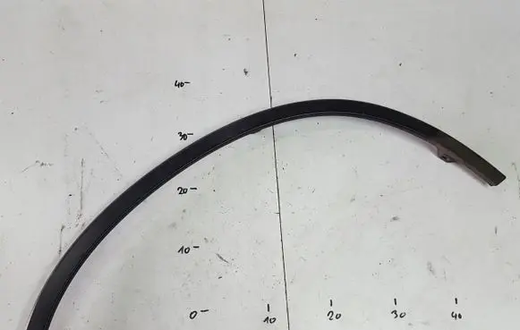 Honda CR-V Front arch trim 