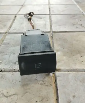 Skoda Octavia Mk1 (1U) Windscreen/window heater switch