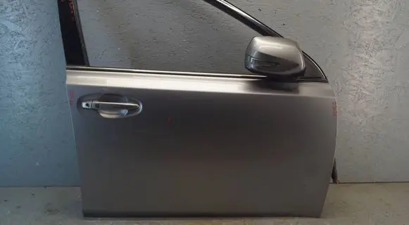 Subaru Outback Front door