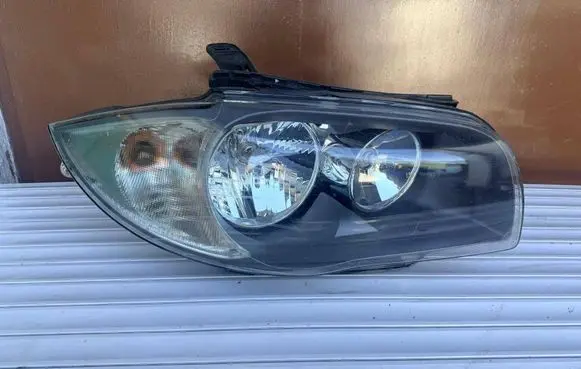 BMW 1 E81 E87 Headlight/headlamp 7193388