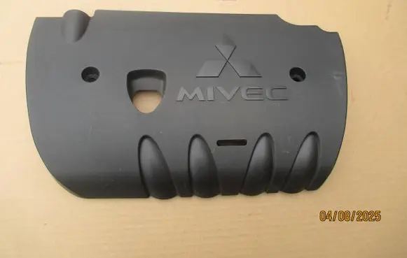 Mitsubishi Lancer Engine cover (trim) 1003A058 1003A158 04082025