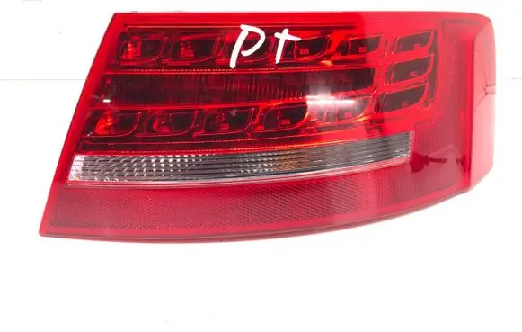 Audi A5 8T 8F Rear/tail lights 8T8945096D