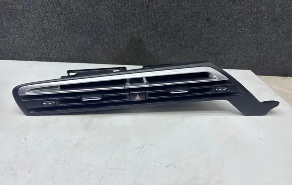Citroen C4 Grand Picasso Dash center air vent grill 967797317A 967797537A