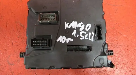Renault Kangoo II Other control units/modules 8201077405