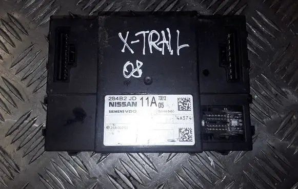 Nissan X-Trail T31 Comfort/convenience module 284B2JD11A