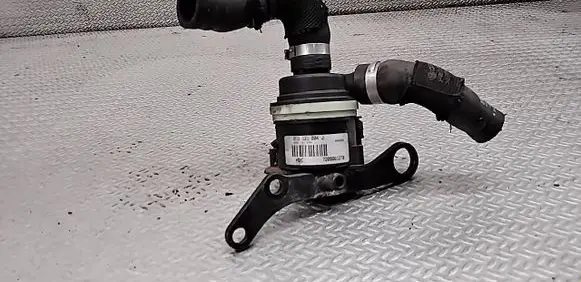 Volkswagen Touareg I Electric auxiliary coolant/water pump 059121004J 7200061270