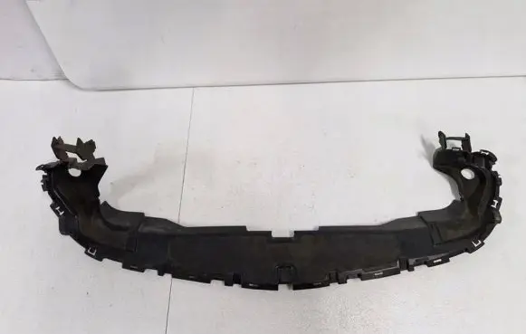 Mercedes-Benz C W205 Brake cooling air channel/duct 2055051830