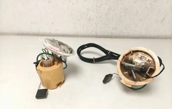 Mercedes-Benz E W212 In-tank fuel pump A2124700194