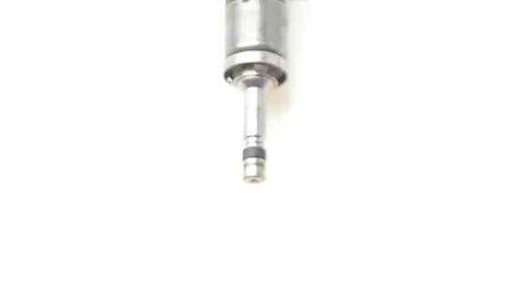 Peugeot 3008 II Fuel injector 9822715980