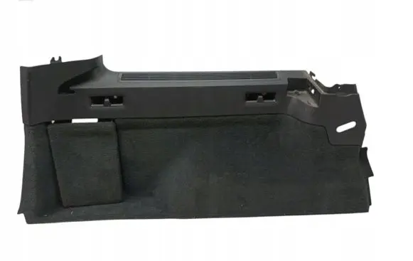 Volvo XC70 Front door card panel trim