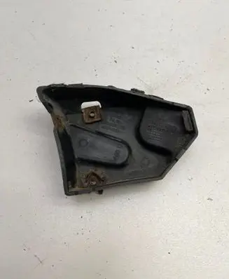 Volkswagen Fox Fender mounting bracket 5Z0807178