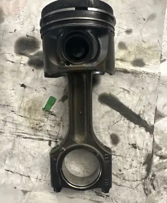 BMW 5 E60 E61 Piston with connecting rod U43 M57