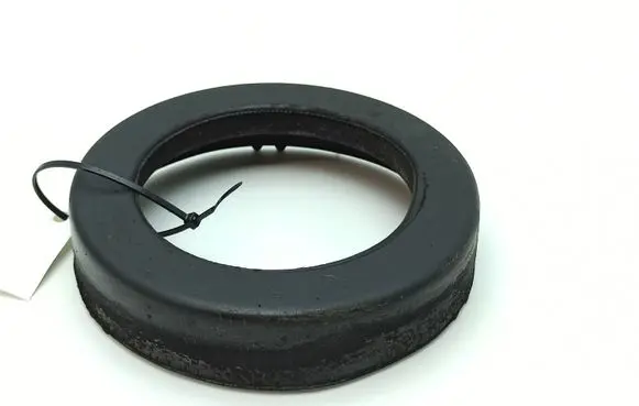 Mercedes-Benz 380 560SEC C126 Rear coil spring rubber mount 1153252344 02321632