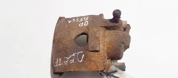 Volkswagen Jetta II Front brake caliper