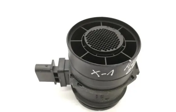 BMW X1 E84 Mass air flow meter F00C2G7002