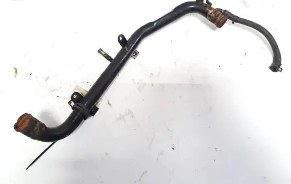 Audi A4 S4 B5 8D Engine coolant pipe/hose 050121071a