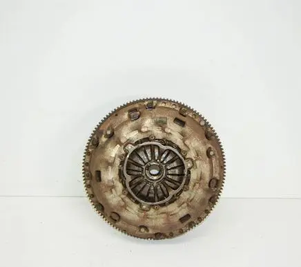 Volkswagen PASSAT B8 Clutch set kit 04L141015E