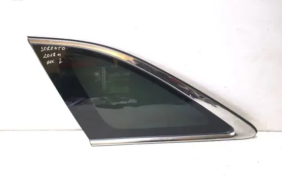 KIA Sorento Rear side window