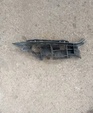 Peugeot 307 Front bumper mounting bracket 9643074480
