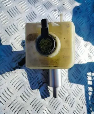 BMW 5 E60 E61 Master brake cylinder 32067179 32067179D