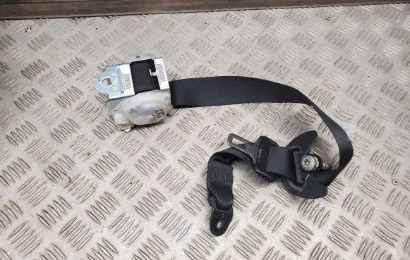 Dodge Challenger Rear seatbelt P5UZ23DX9AA 5UZ23DX9AA