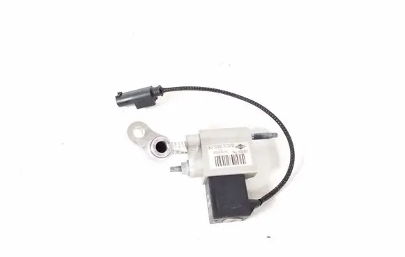 Mercedes-Benz E W212 Air conditioning (A/C) expansion valve A2128309115 A2128309300