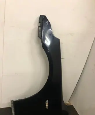 BMW 5 E60 E61 Fender 11460915 7033705
