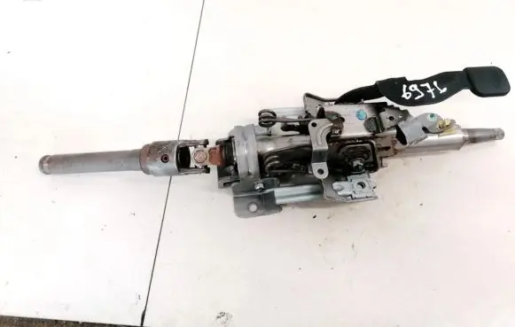 Honda CR-V Steering wheel axle